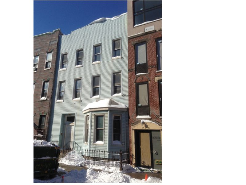 Five-Unit Fully Vacant Multifamily Building in Prime Bushwick Location