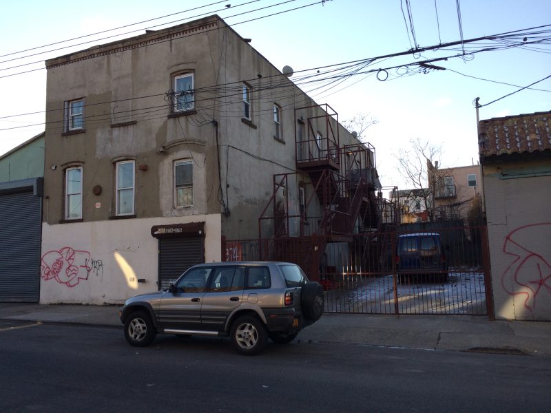 Vacant Mixed Use Property & Attached Lot