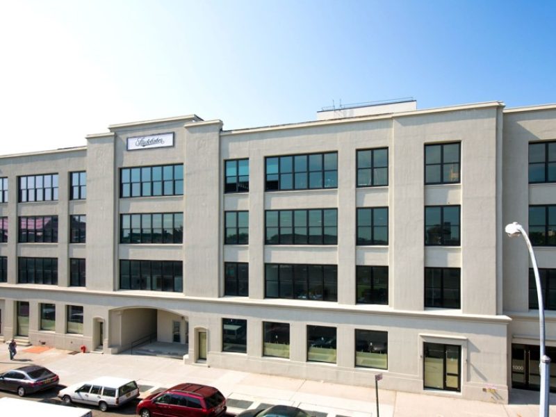 150,000 SF Office Space
