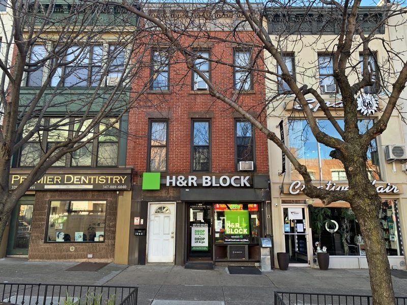 Three-Story Mixed-Use Building in Park Slope