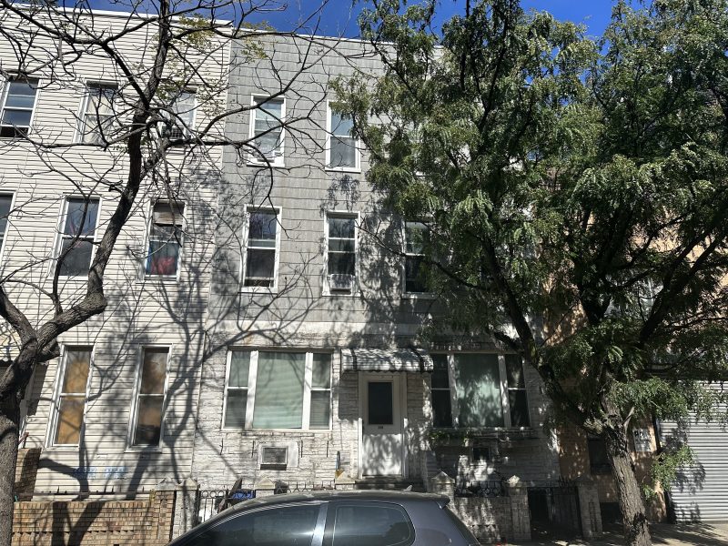 5-Unit Multifamily Building in Greenpoint